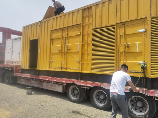 乌当汽油发电机对供油装置的要求