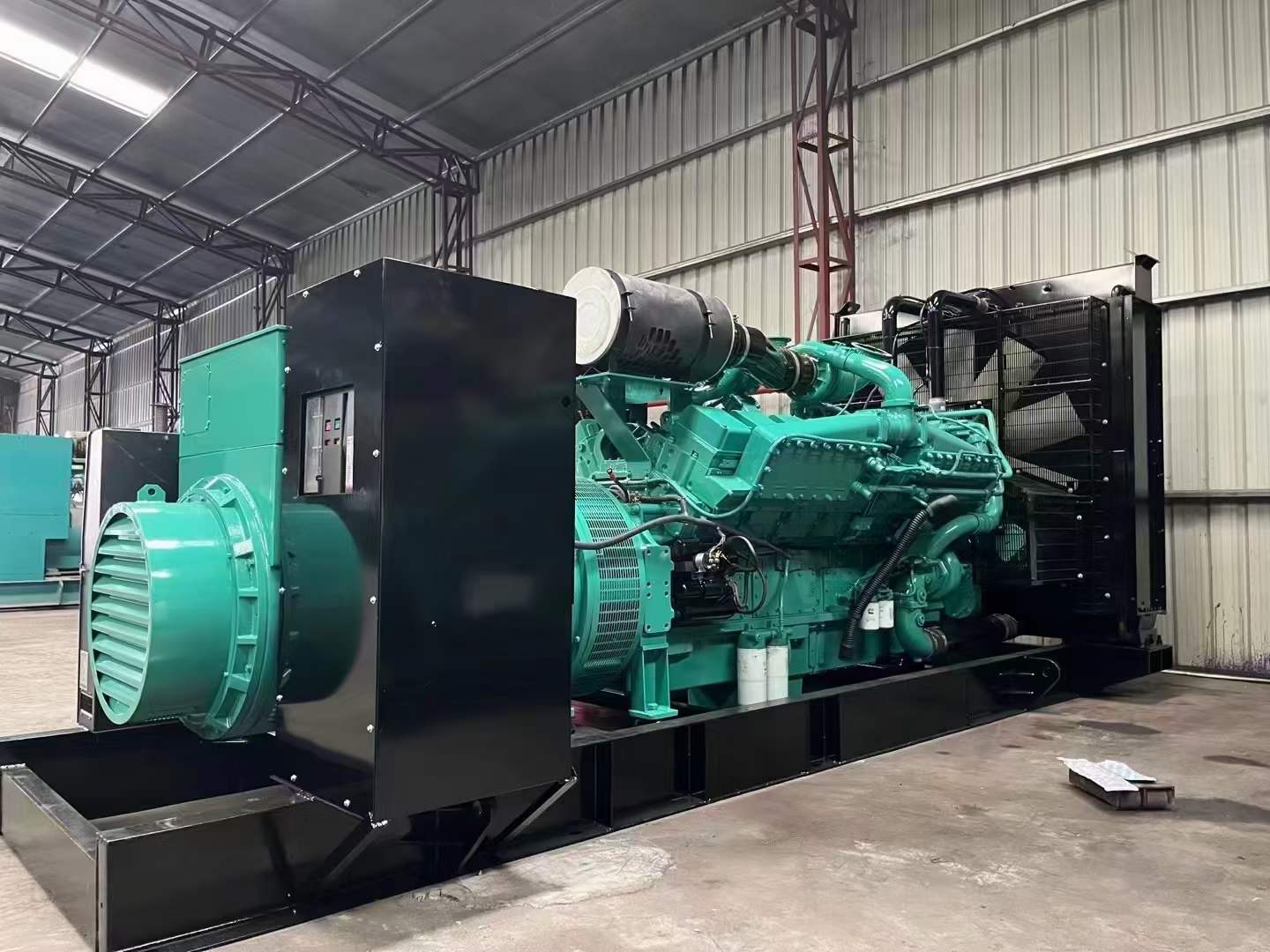 乌当如何评估无功补偿装置的性能和效果？